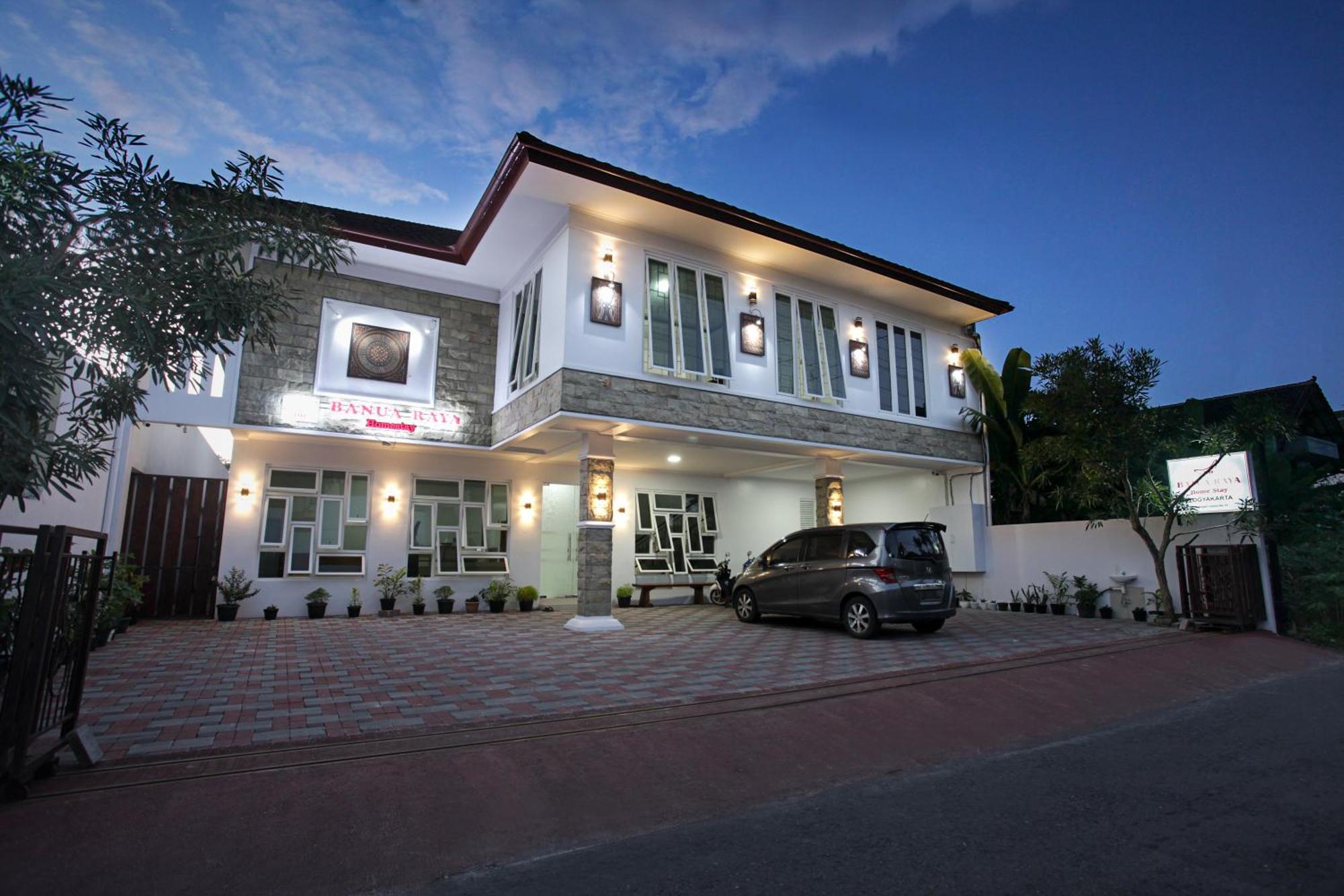 Banua Raya Homestay Yogyakarta Eksteriør billede